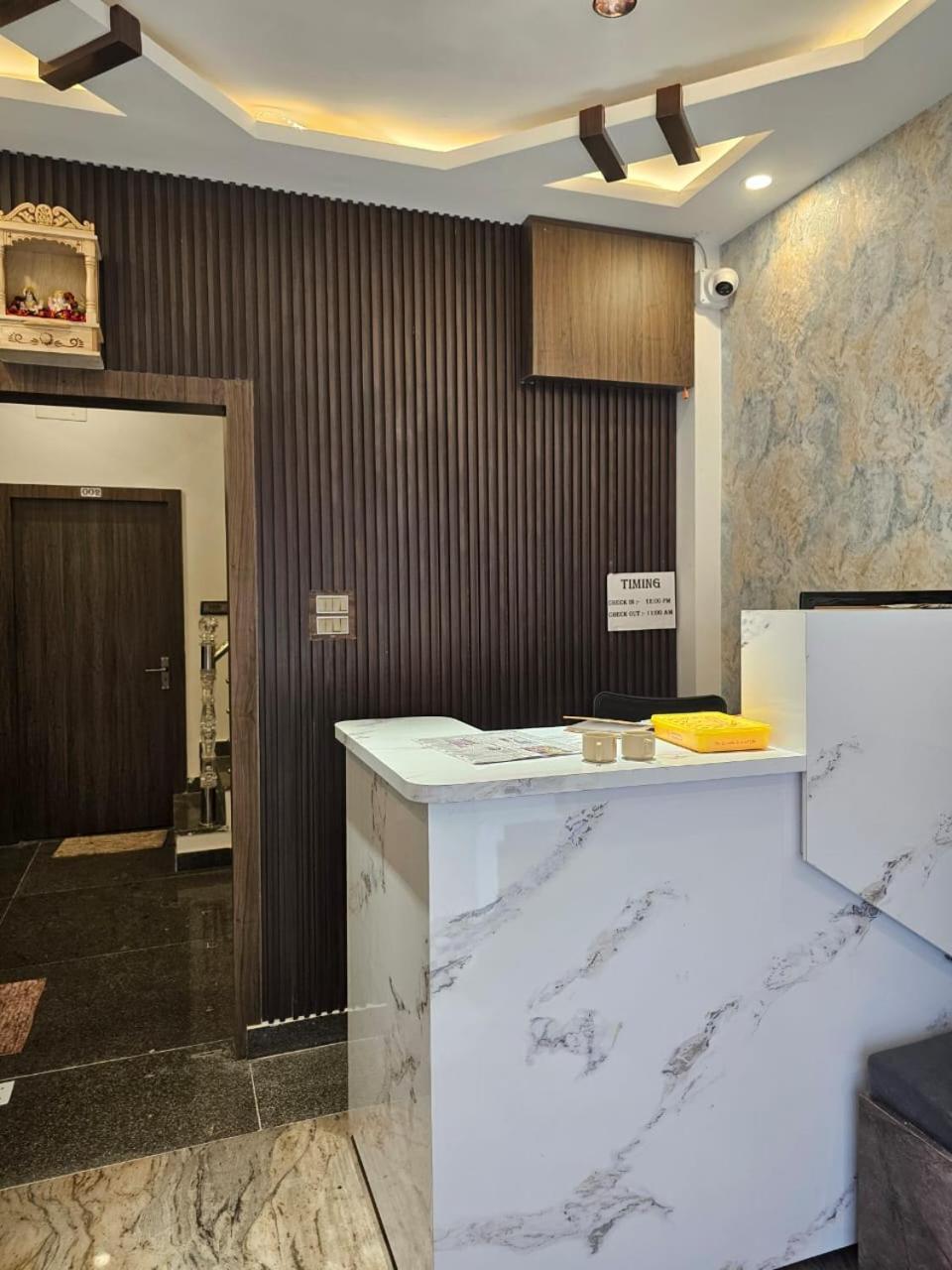 Hotel Mm Grand Varanasi Esterno foto